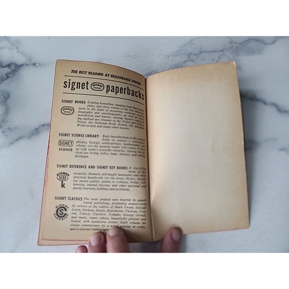 The Amorous Adventures Of Moll Flanders By Daniel Defoe Paperback - Picture 8 of 10